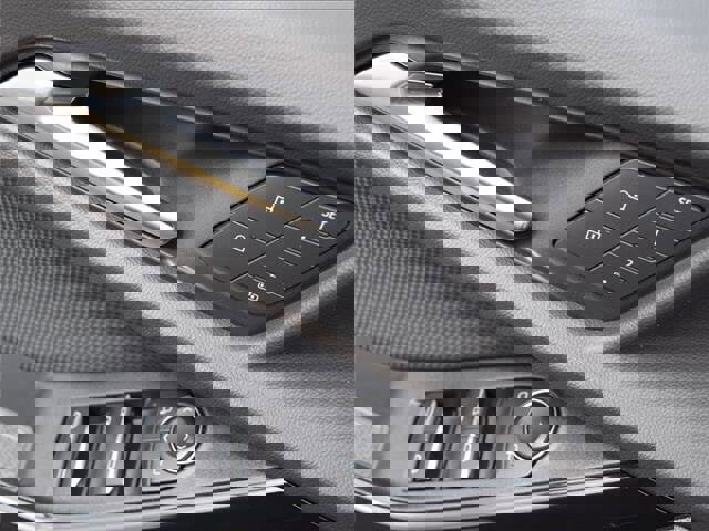 New 2026 Chevrolet Equinox RS w/ Convenience Package III image 23