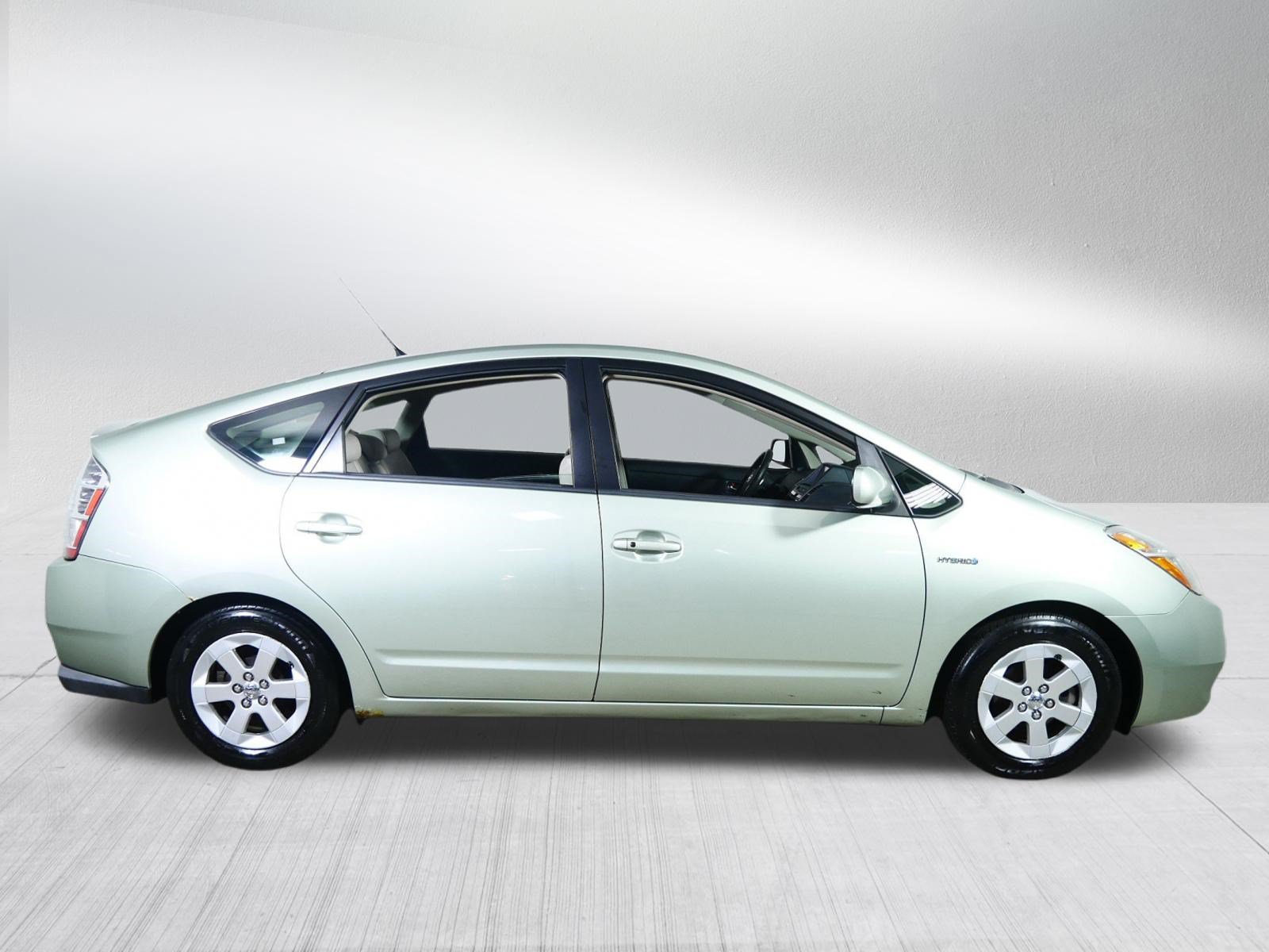 Used 2009 Toyota Prius w/ Pkg 2 FWD image 8