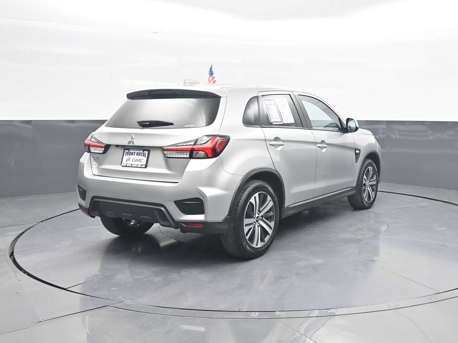 Used 2024 Mitsubishi Outlander Sport ES AWD/4WD image 7