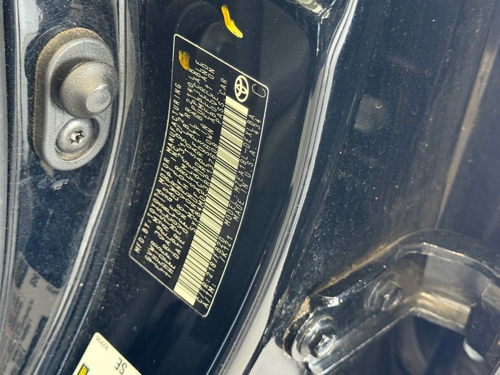 Used 2024 Toyota Corolla LE image 33