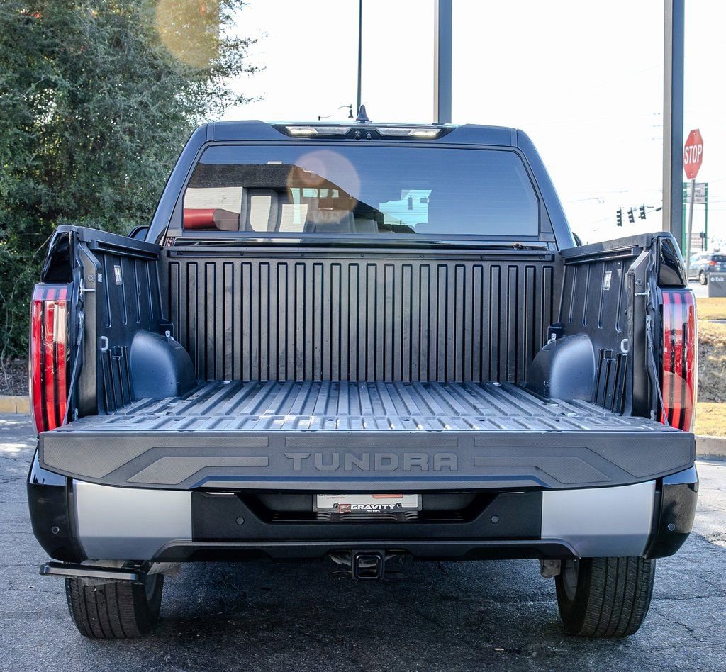 Used 2025 Toyota Tundra Limited image 24