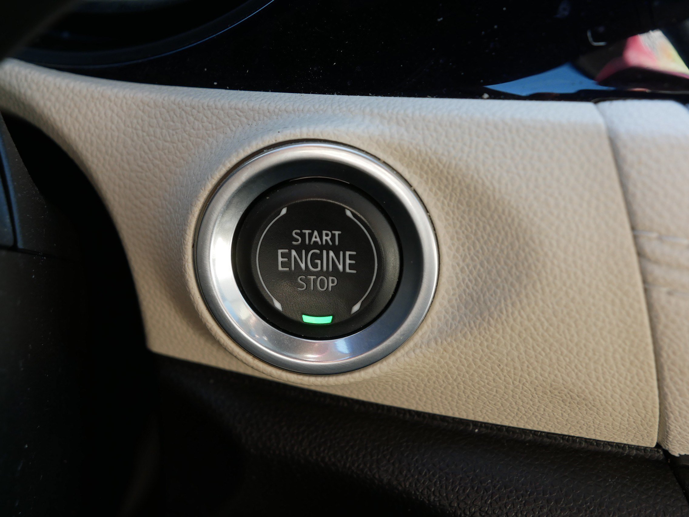 Used 2021 Buick Encore GX Essence w/ Advanced Technology Package AWD/4WD image 29