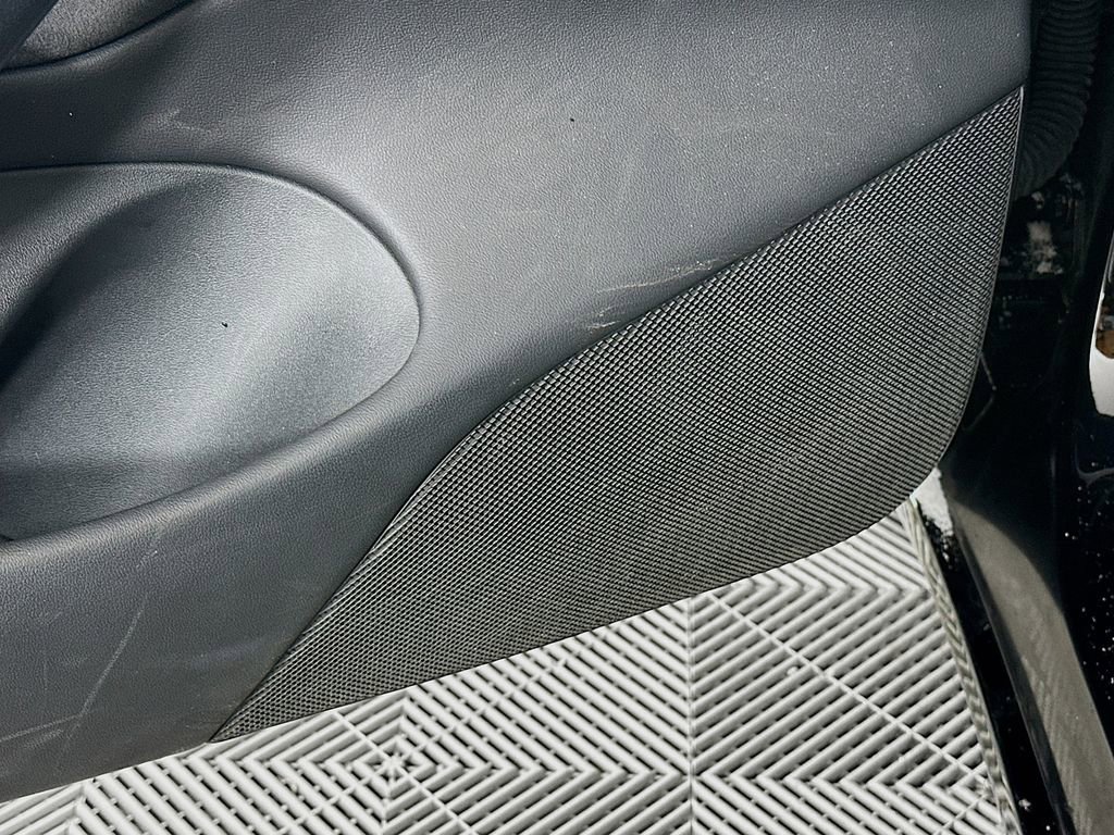 Used 2018 Tesla Model 3 Long Range image 22