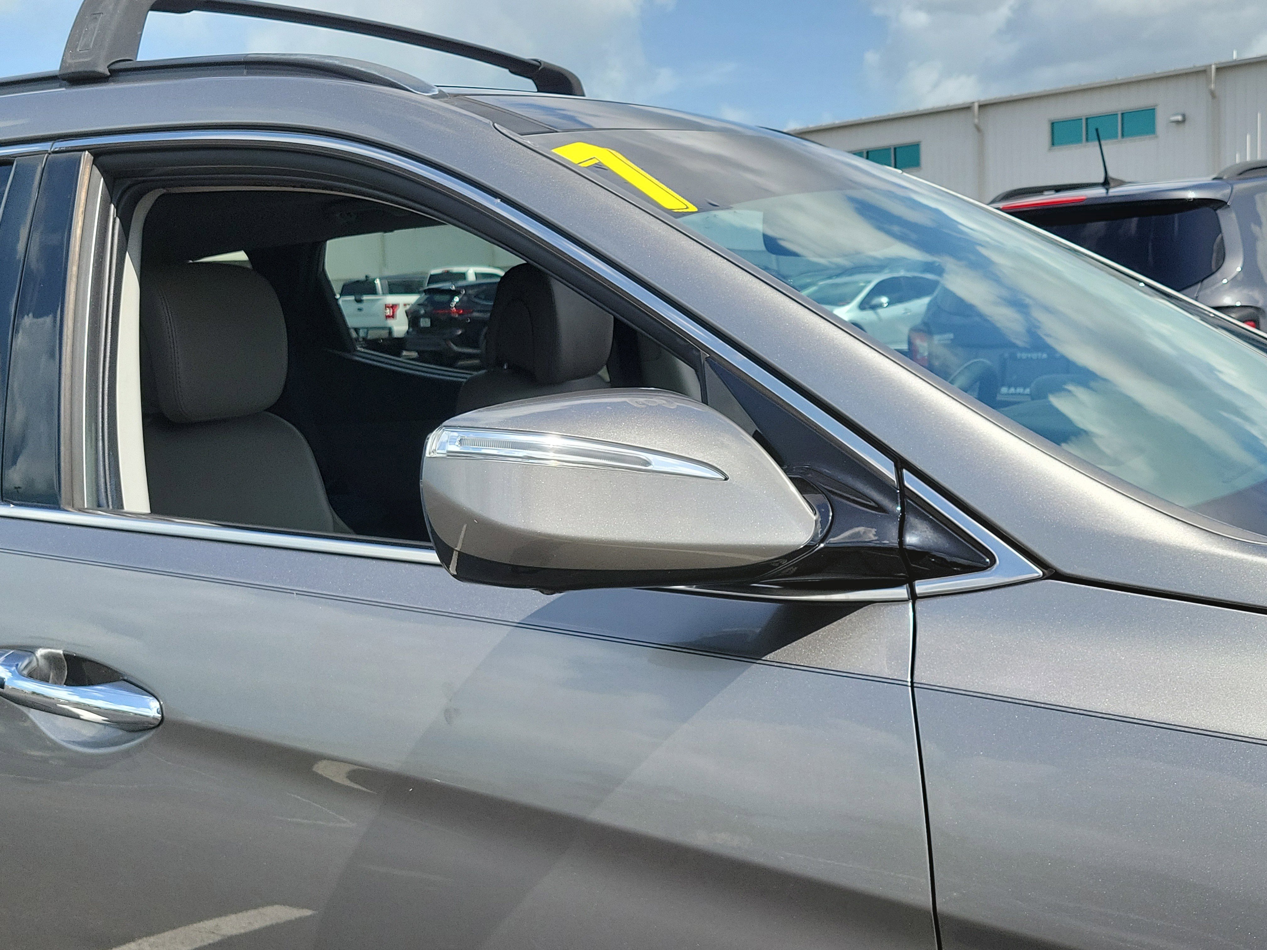 Used 2017 Hyundai Santa Fe Sport FWD image 9
