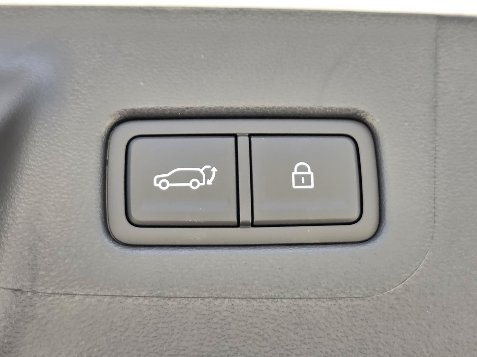 New 2027 Hyundai Santa Fe SE FWD image 10