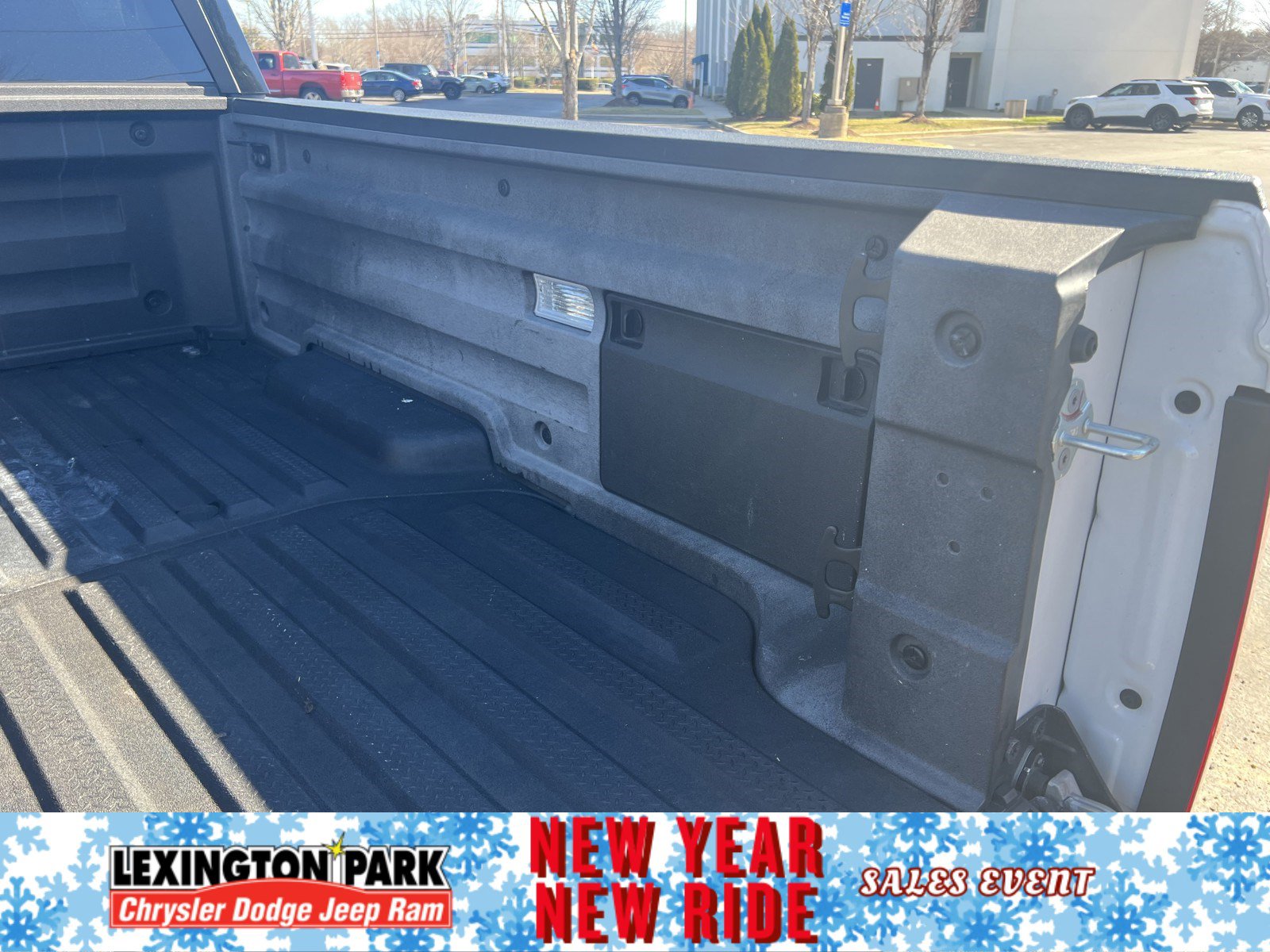 Used 2023 Honda Ridgeline Sport image 10