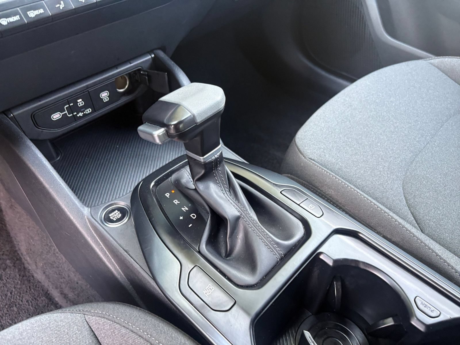 Used 2025 Kia K4 FWD image 39