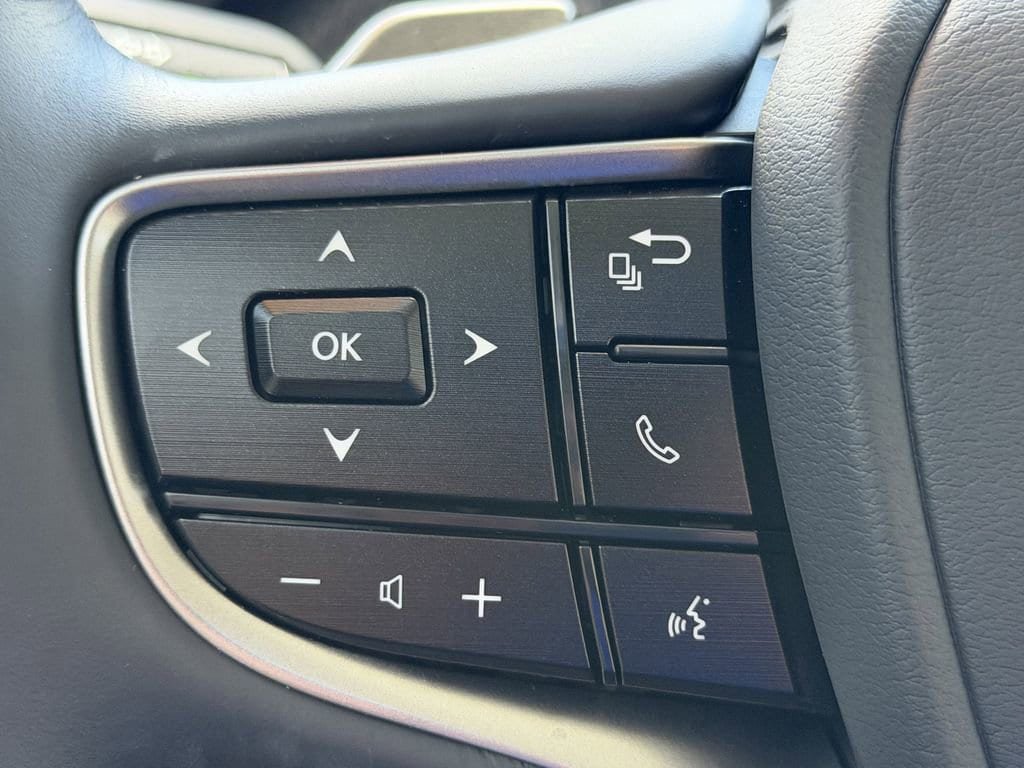 Used 2024 Lexus ES 350 w/ Technology Package FWD image 30