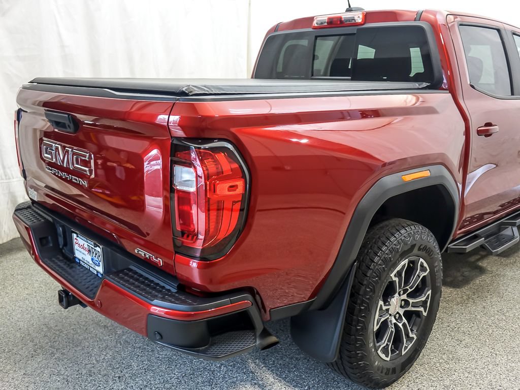 Used 2023 GMC Canyon AT4 w/ AT4 Premium Package AWD/4WD image 7