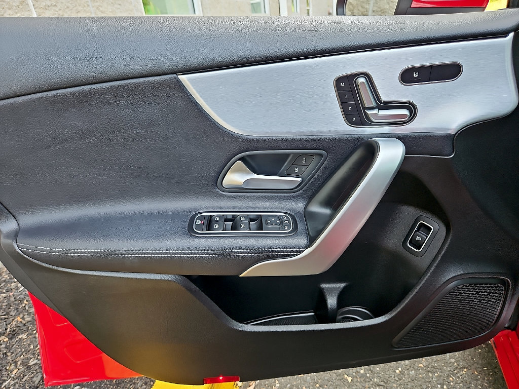 Used 2019 Mercedes-Benz A 220 4MATIC image 14