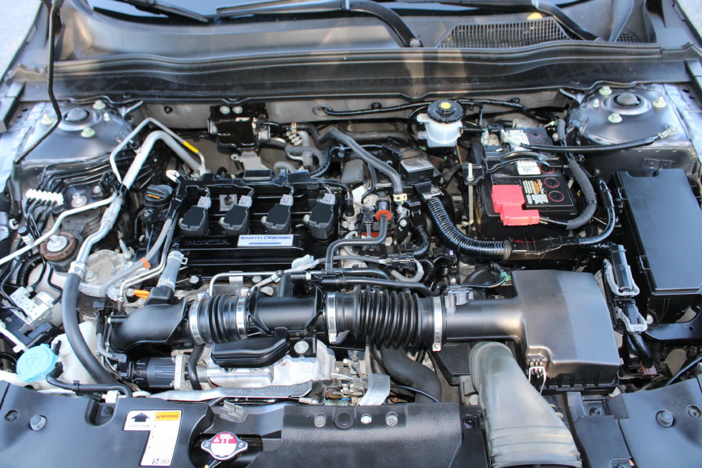 Used 2018 Honda Accord LX image 32