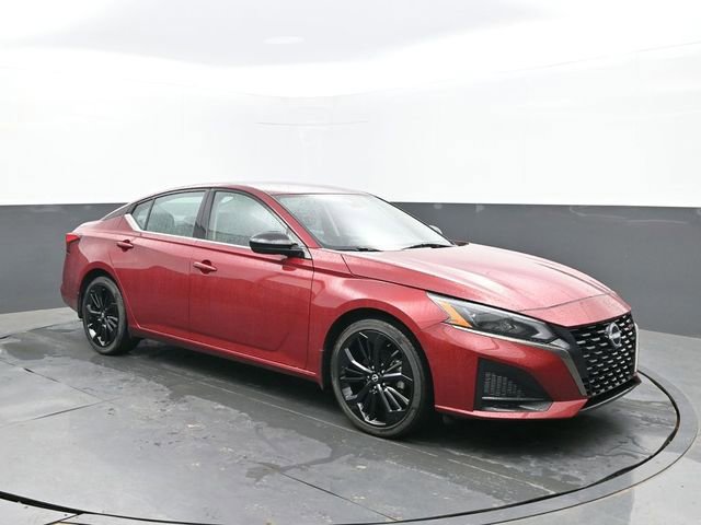 Used 2025 Nissan Altima 2.5 SR FWD image 7