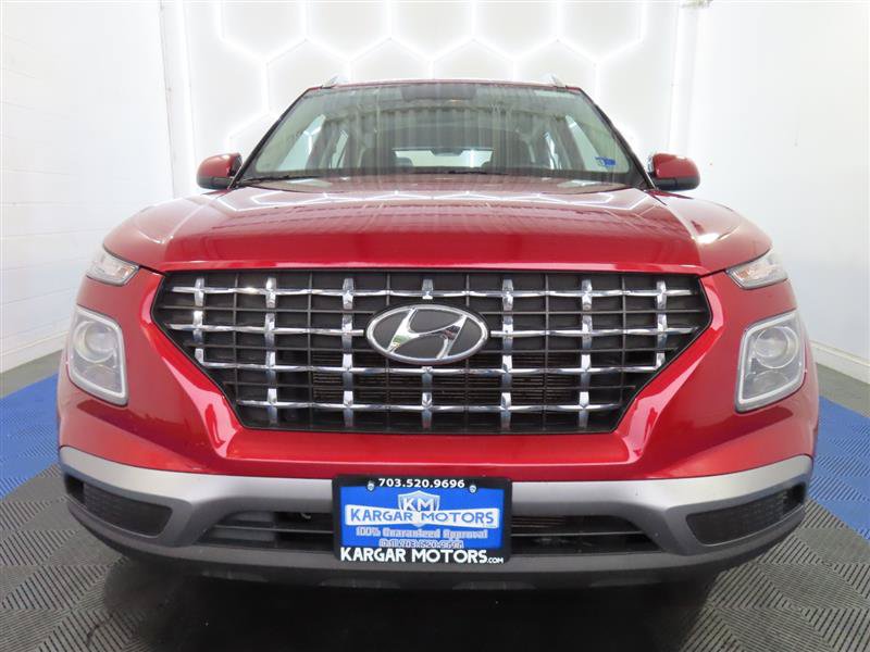 Used 2025 Hyundai Venue SEL FWD image 3