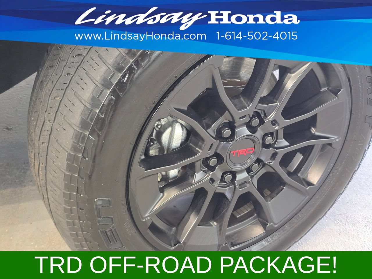 Used 2025 Toyota Tundra Platinum w/ TRD Off-Road Package AWD/4WD image 25
