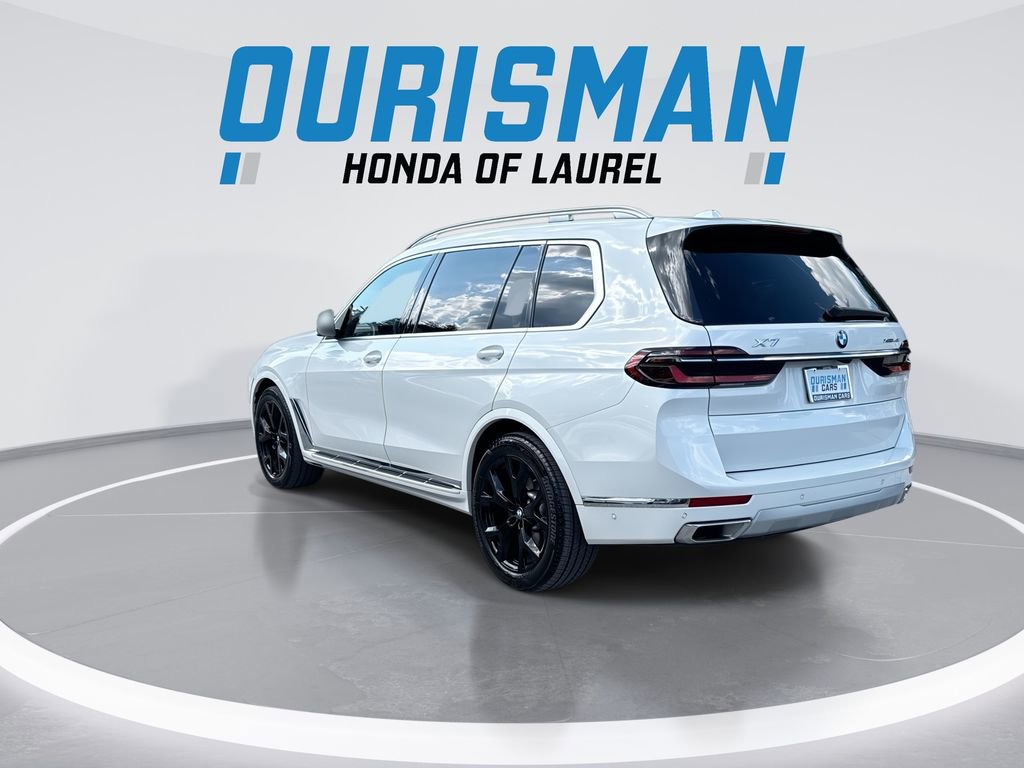 Used 2023 BMW X7 xDrive40i w/ Premium Package AWD/4WD image 6