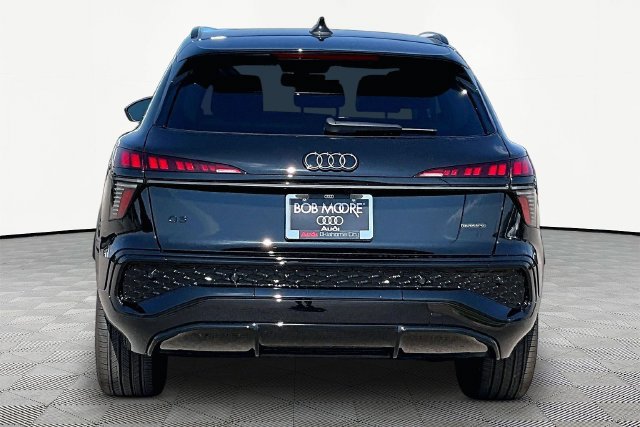 New 2026 Audi Q3 quattro 2.0T AWD/4WD image 4