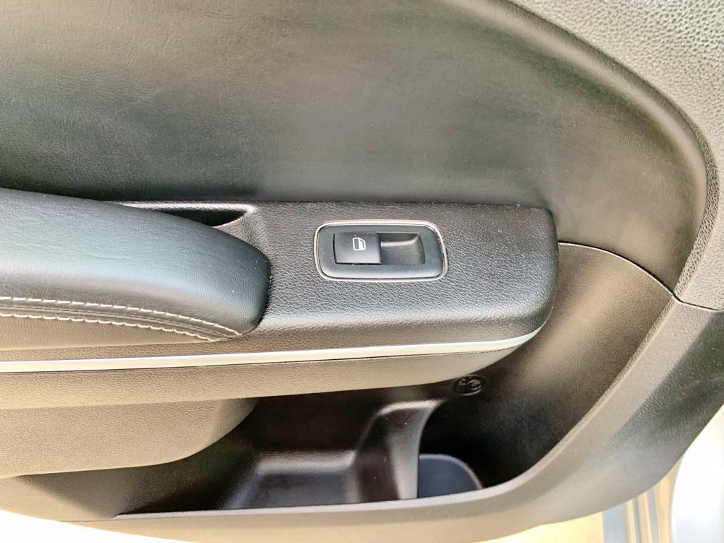 Used 2021 Chrysler 300 S RWD image 16
