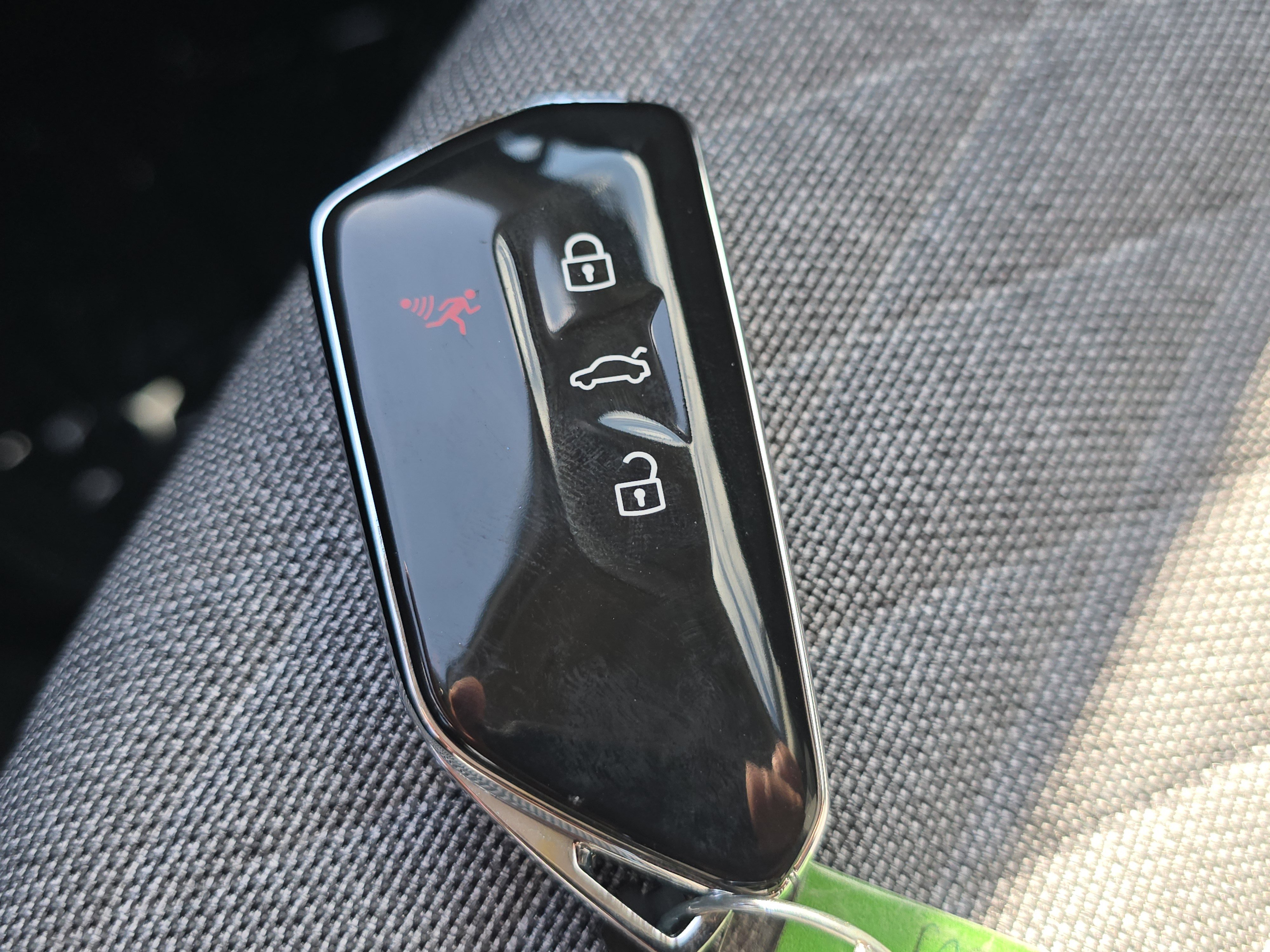 New 2025 Volkswagen Tiguan S image 27