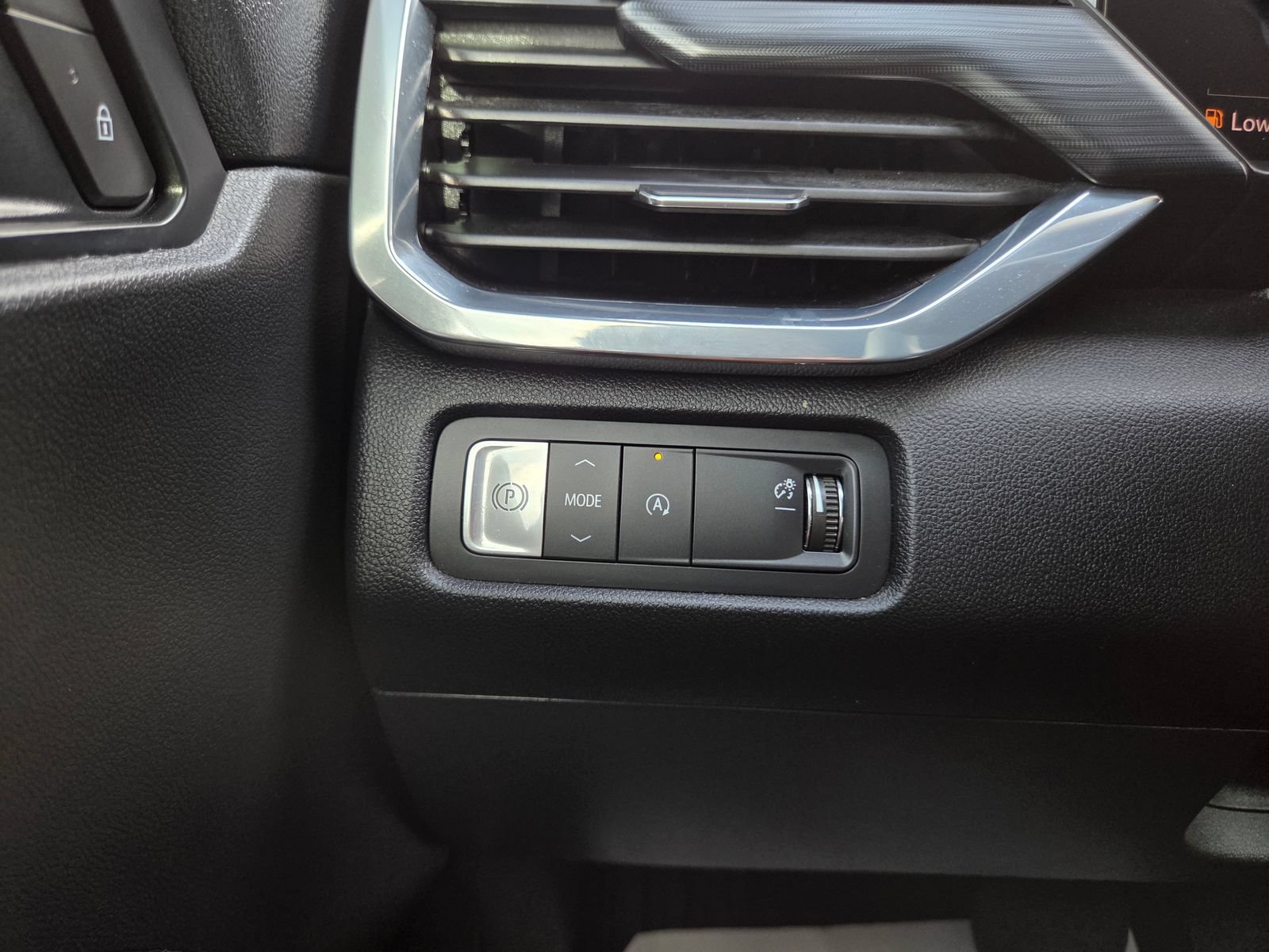 Used 2026 GMC Acadia Elevation w/ Black Edition FWD image 43