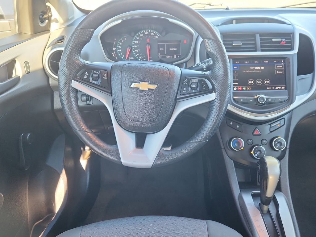 Used 2020 Chevrolet Sonic LT image 10