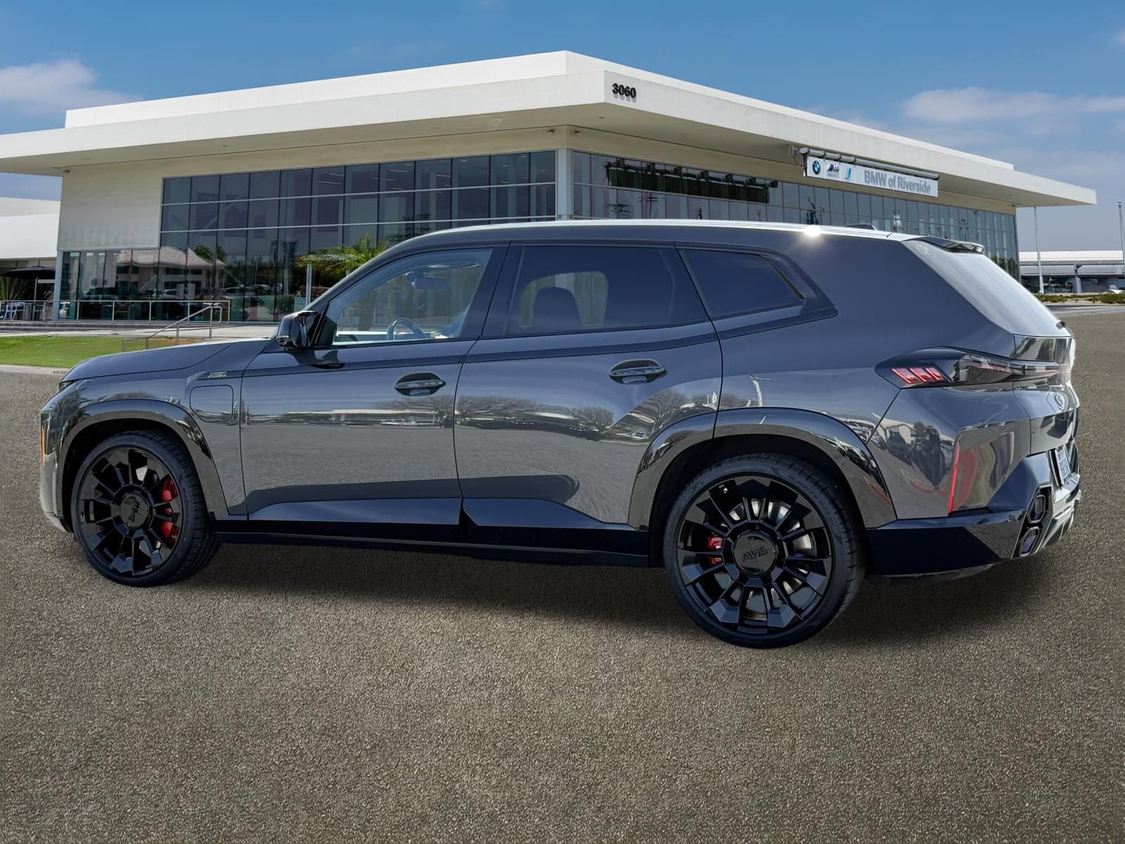 Used 2025 BMW XM Base image 7