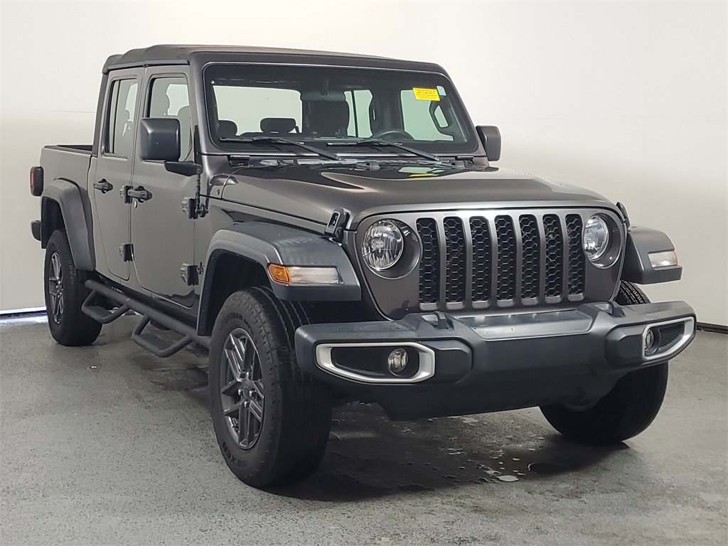 Used 2020 Jeep Gladiator Sport