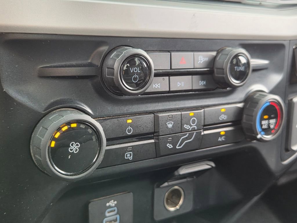 Used 2025 Ford F250 XLT image 19