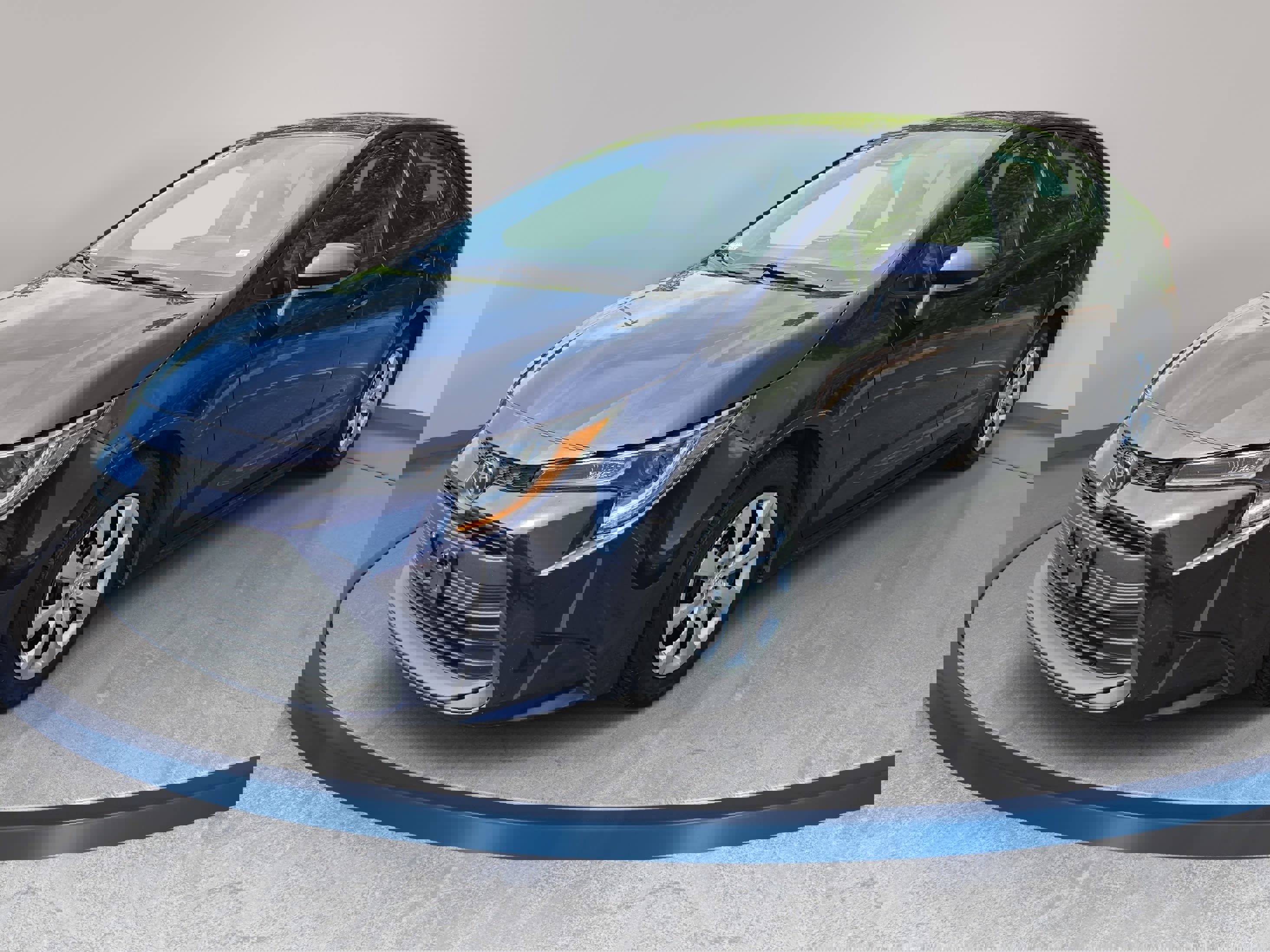 Used 2024 Toyota Corolla LE image 1