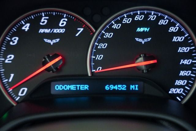 Used 2011 Chevrolet Corvette Coupe w/ Preferred Equipment Group RWD image 9