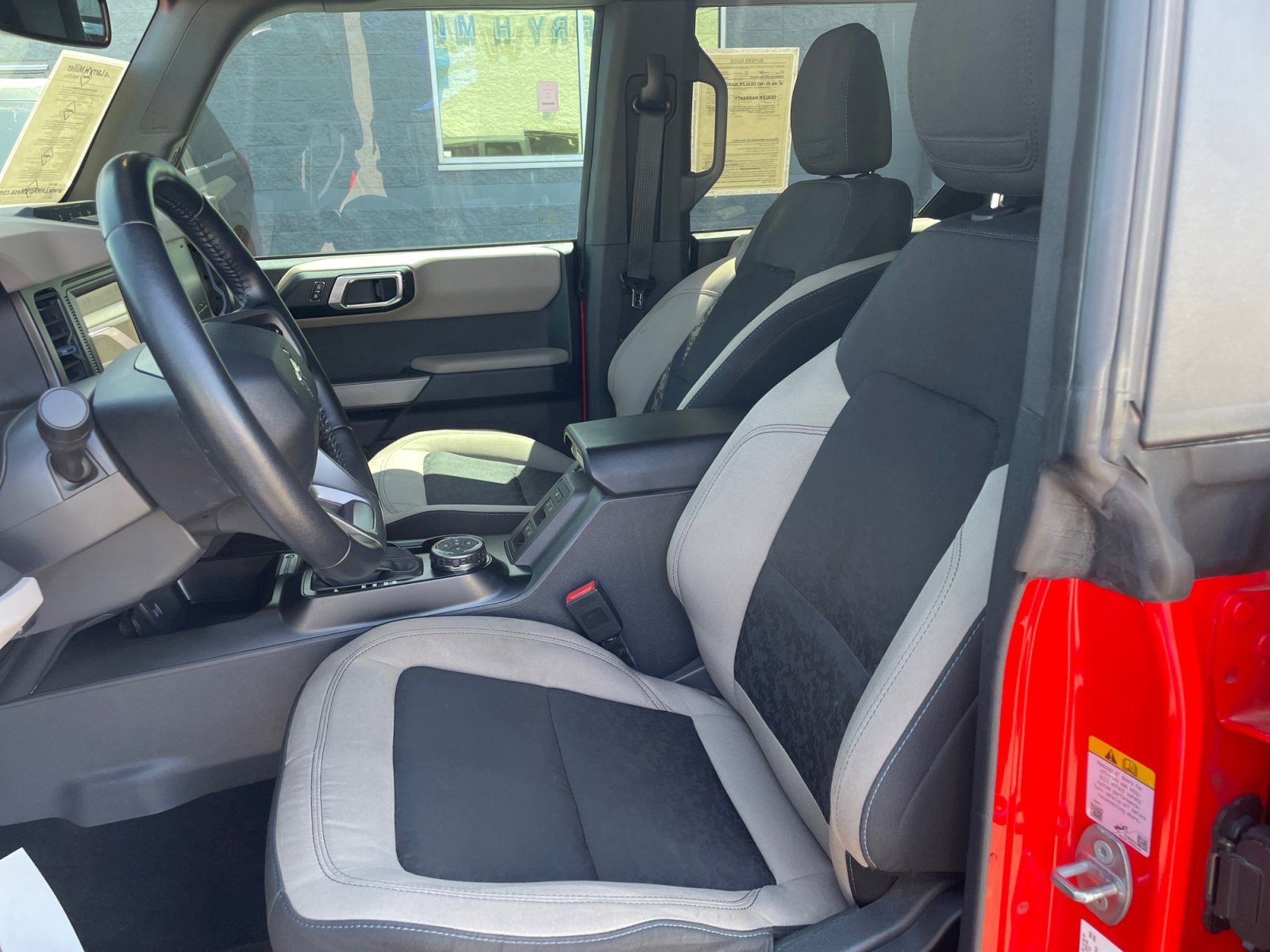 Certified 2022 Ford Bronco Wildtrak AWD/4WD image 15