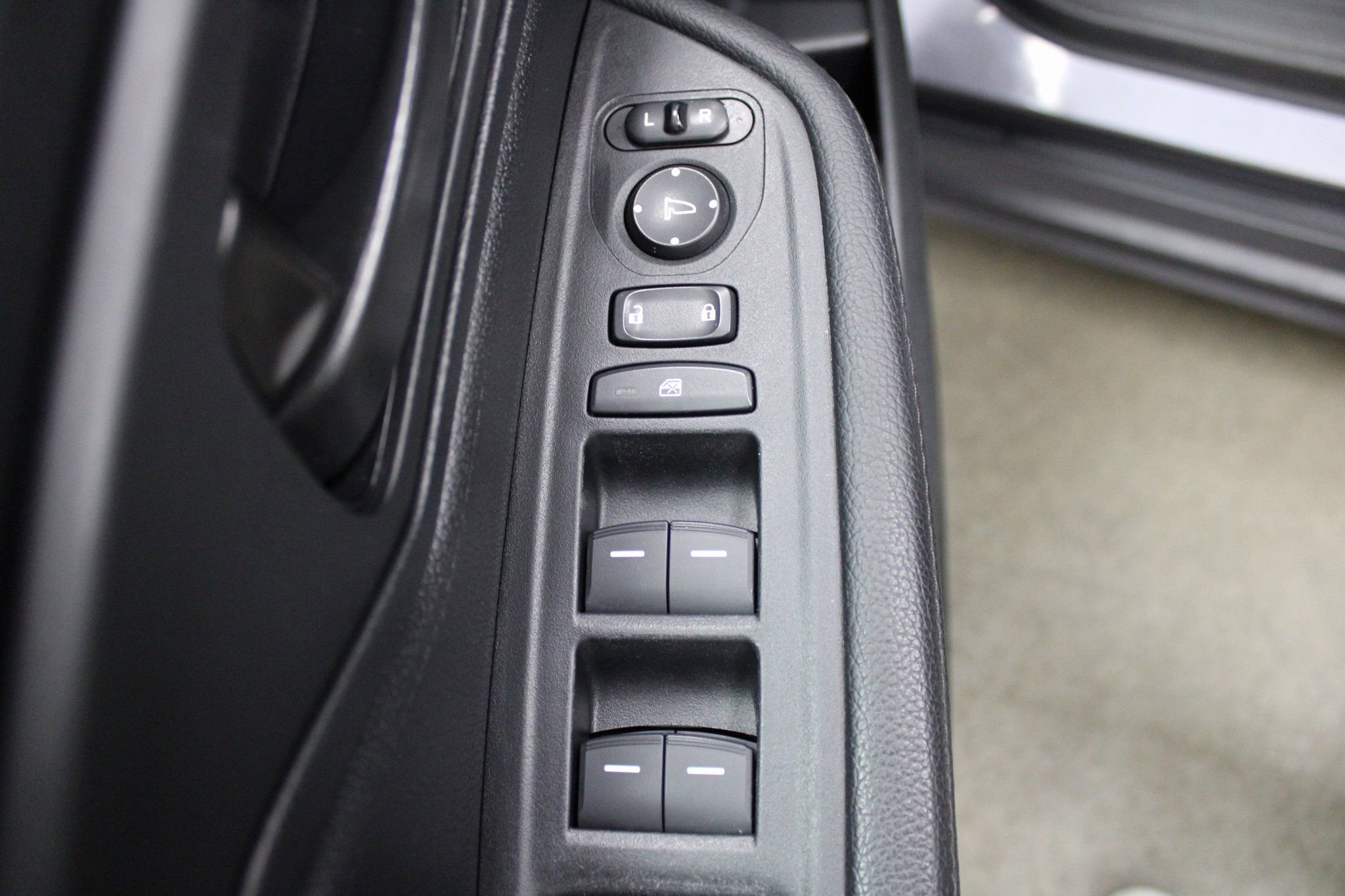 Used 2023 Honda Odyssey EX-L image 14