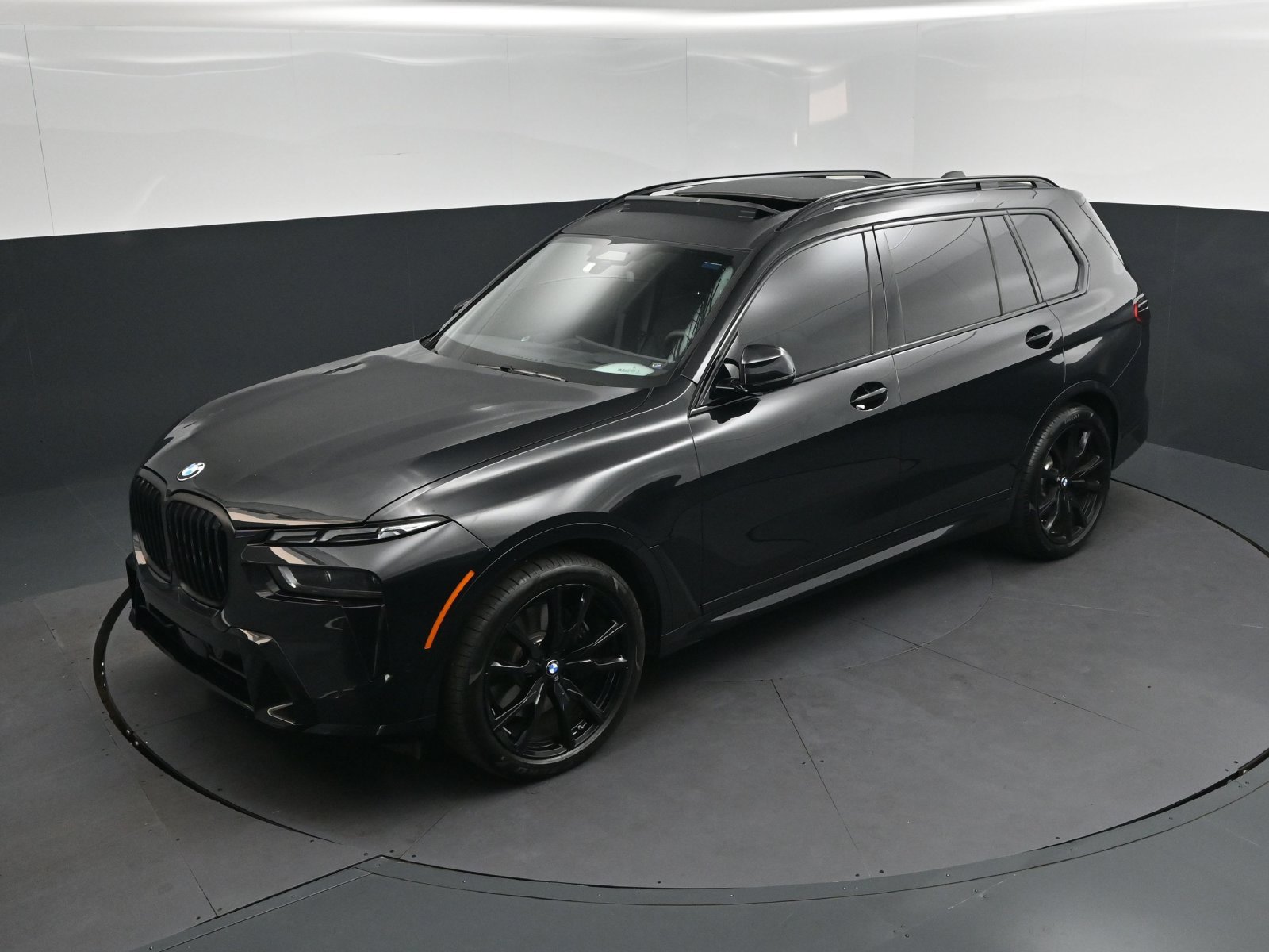Used 2026 BMW X7 xDrive40i w/ M Sport Package
