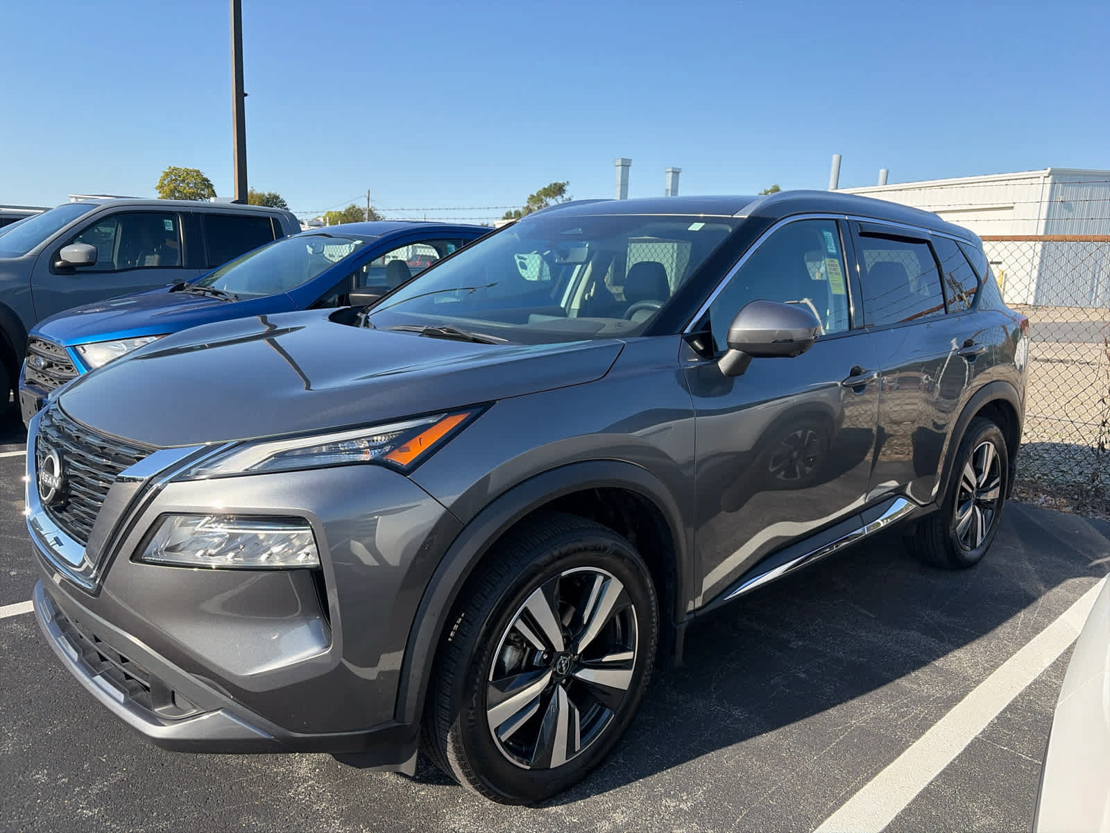Used 2023 Nissan Rogue SL