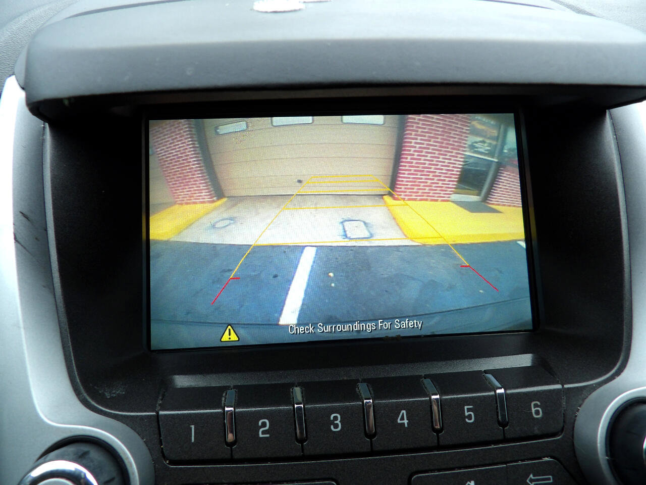 Used 2017 Chevrolet Equinox LS image 27