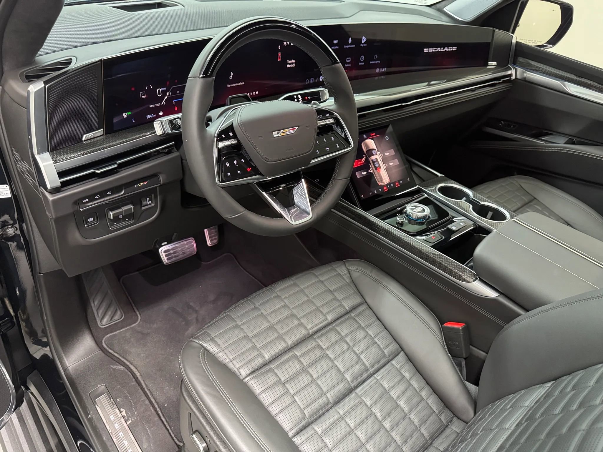 Used 2026 Cadillac Escalade ESV V w/ LPO, ONYX Package image 5