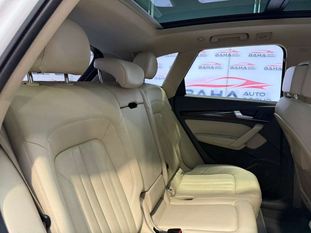 Used 2020 Audi Q5 2.0T Premium Plus w/ Premium Plus Package AWD/4WD image 46