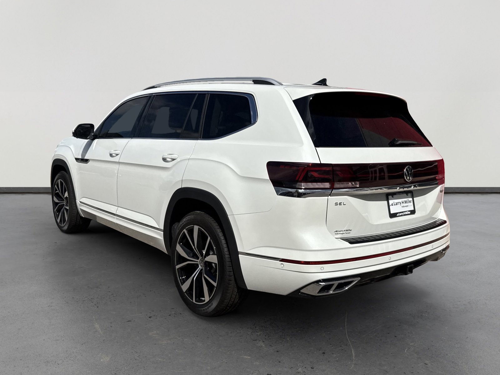 New 2026 Volkswagen Atlas SEL Premium R-Line image 4
