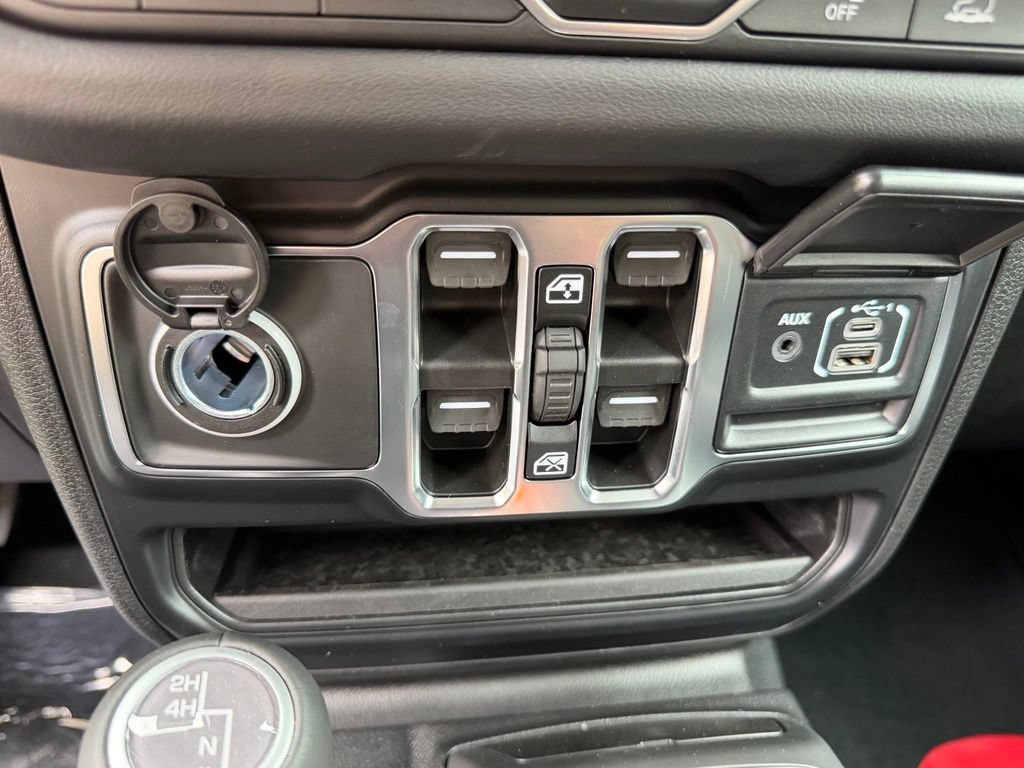 New 2026 Jeep Gladiator Sport AWD/4WD image 21