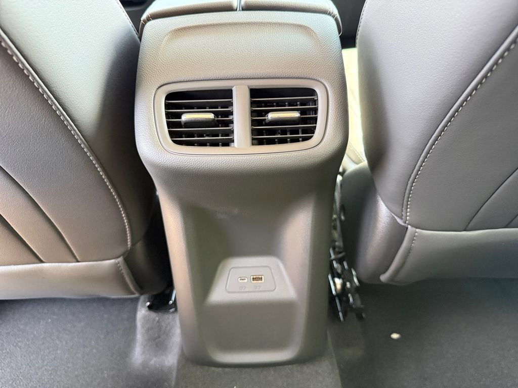 New 2026 Buick Envision Preferred AWD/4WD image 38