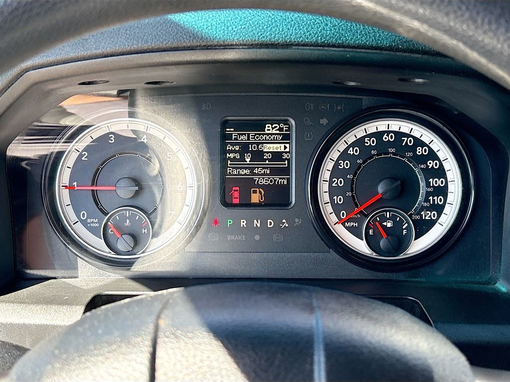 Used 2021 RAM 1500 Classic SLT image 12