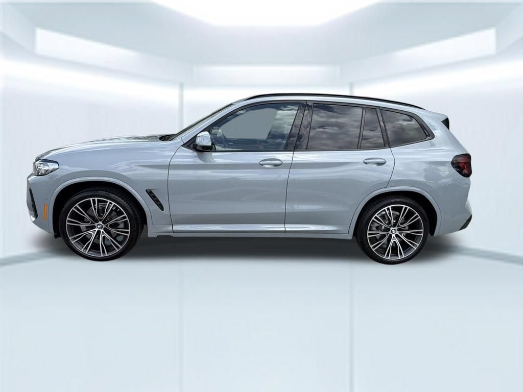 Used 2023 BMW X3 xDrive30i w/ M Sport Package AWD/4WD image 3