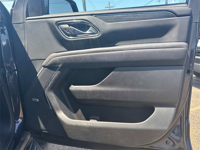 Used 2023 GMC Yukon SLT image 18