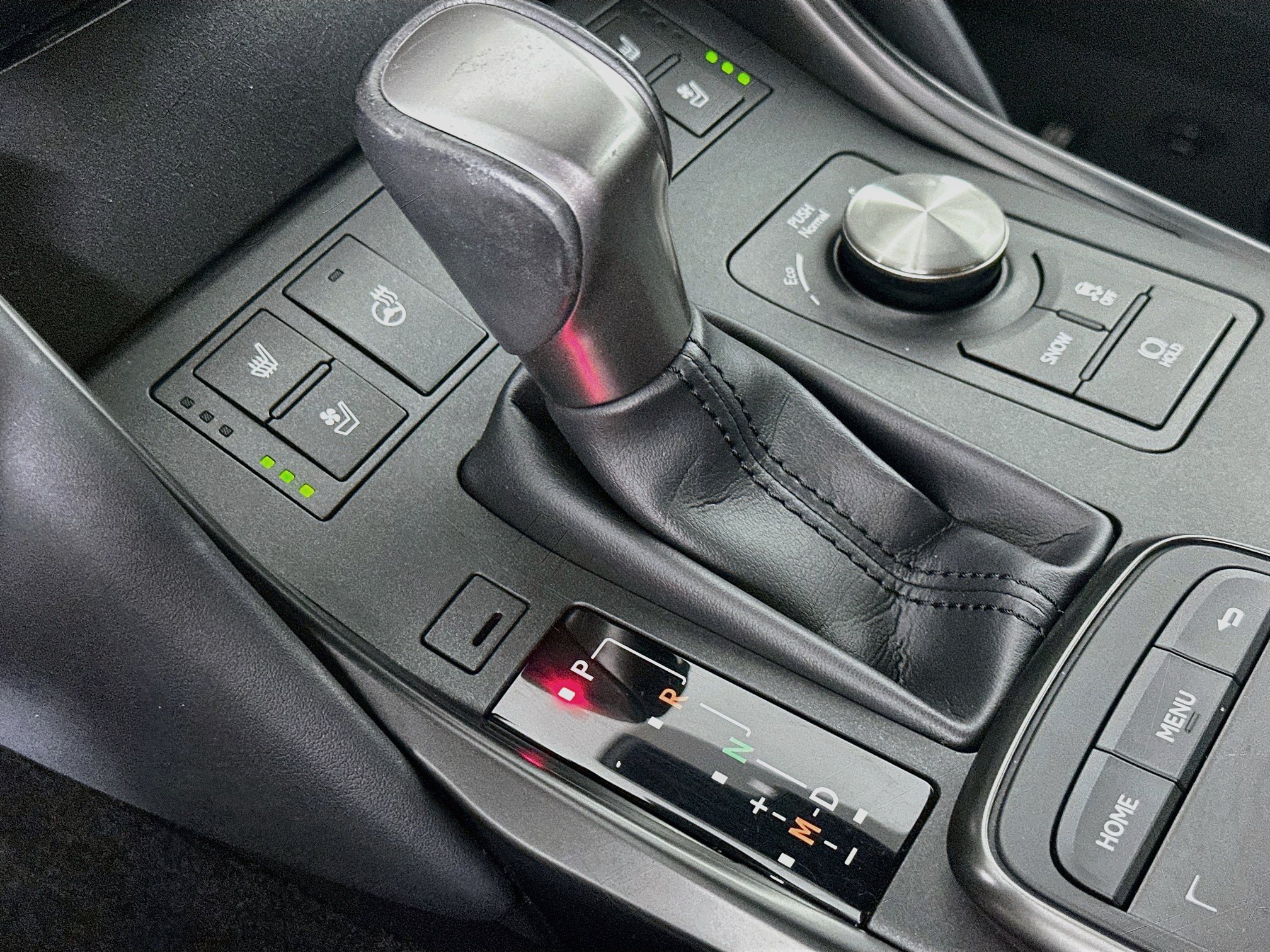Used 2024 Lexus IS 300 w/ Comfort Package RWD image 25