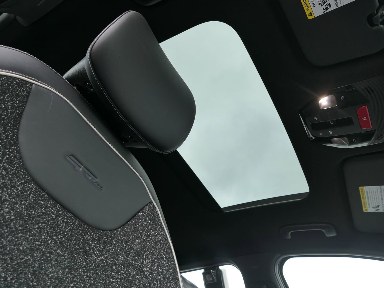 Used 2025 Kia K4 GT-Line w/ GT-Line Sunroof Package FWD image 27