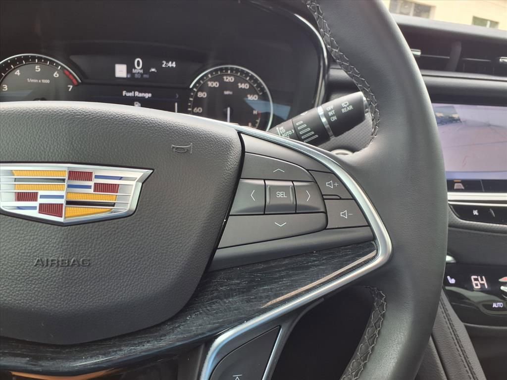 Used 2025 Cadillac XT5 Premium Luxury FWD image 27