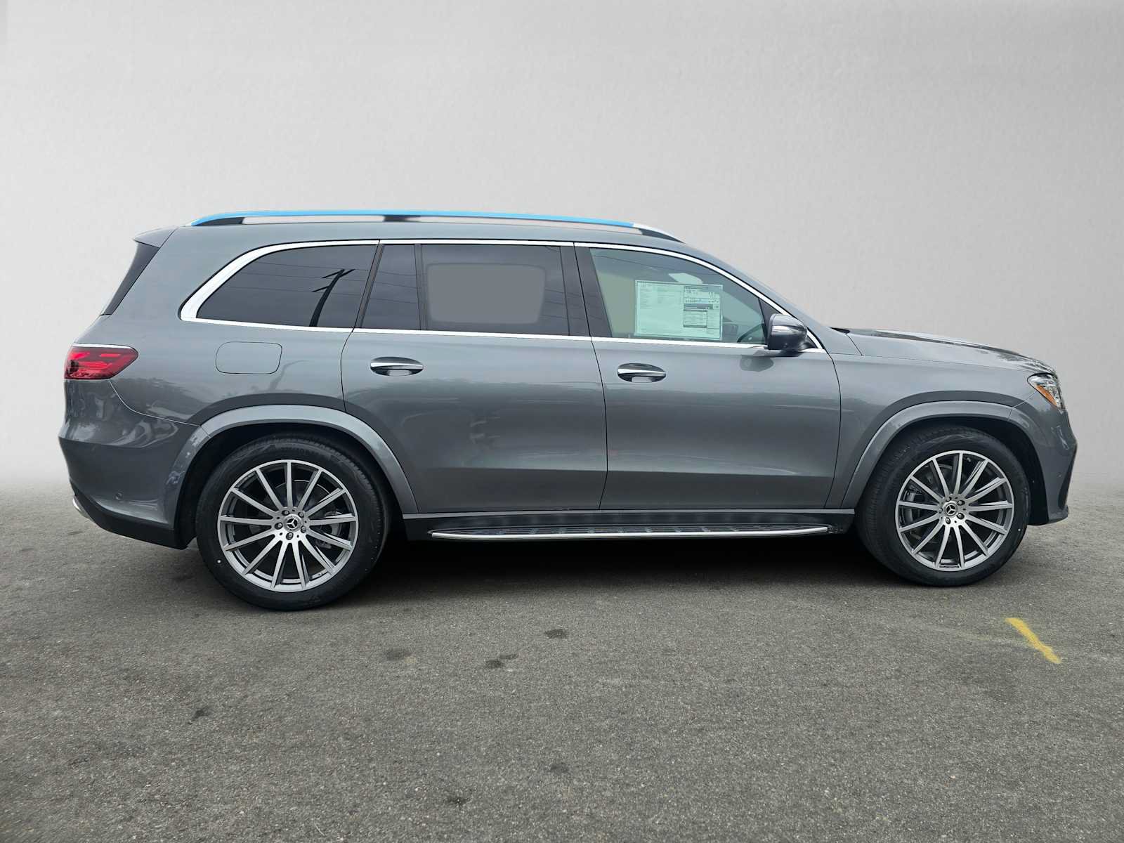 New 2026 Mercedes-Benz GLS 580 4MATIC image 2