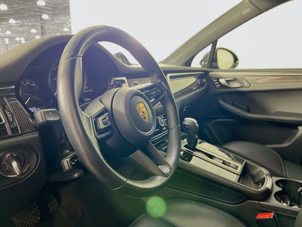 Certified 2023 Porsche Macan GTS AWD/4WD image 4