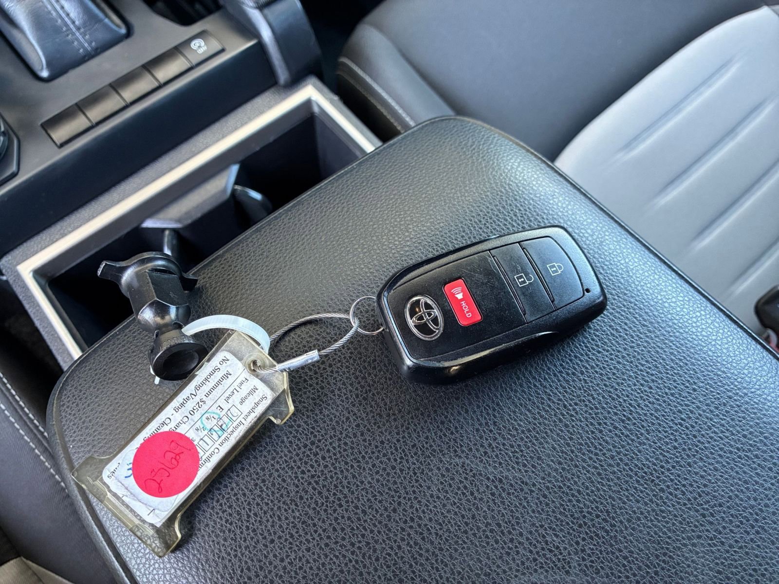 Used 2024 Toyota Tacoma TRD Sport image 21