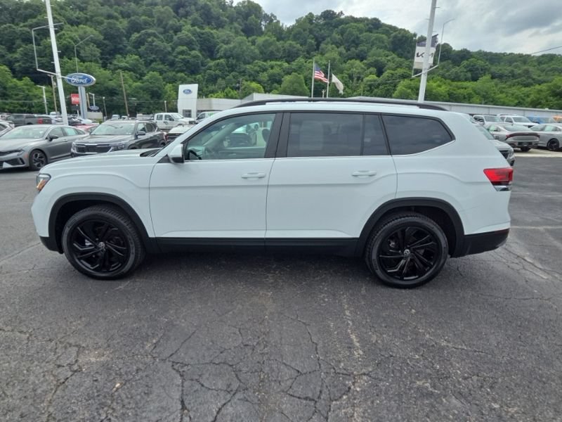 Used 2023 Volkswagen Atlas SE AWD/4WD image 4