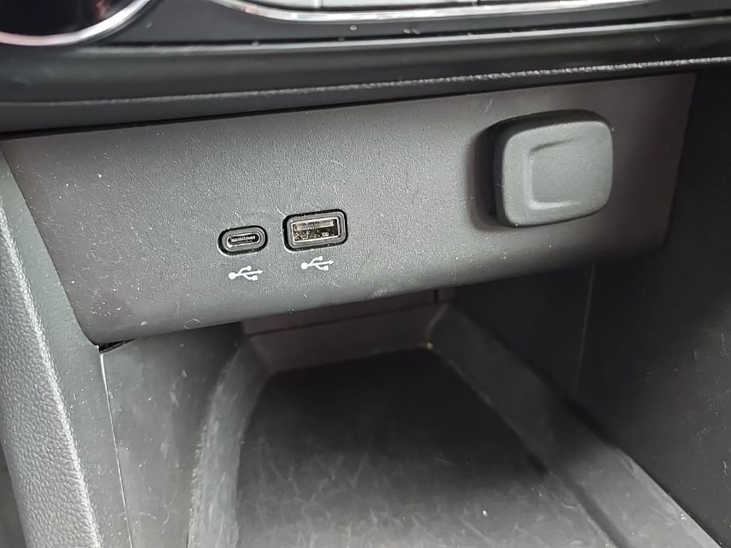 Used 2025 Buick Encore GX Preferred image 27